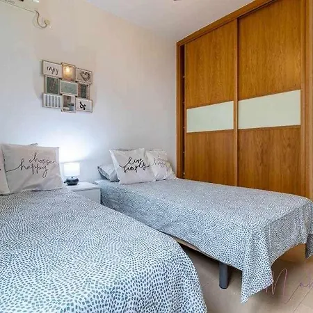 Apartamento 4 En Estadio Sevilla 8 Plazas Y Metro Apartment *